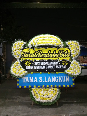 Papan Bunga Duka di Kelapa Dua